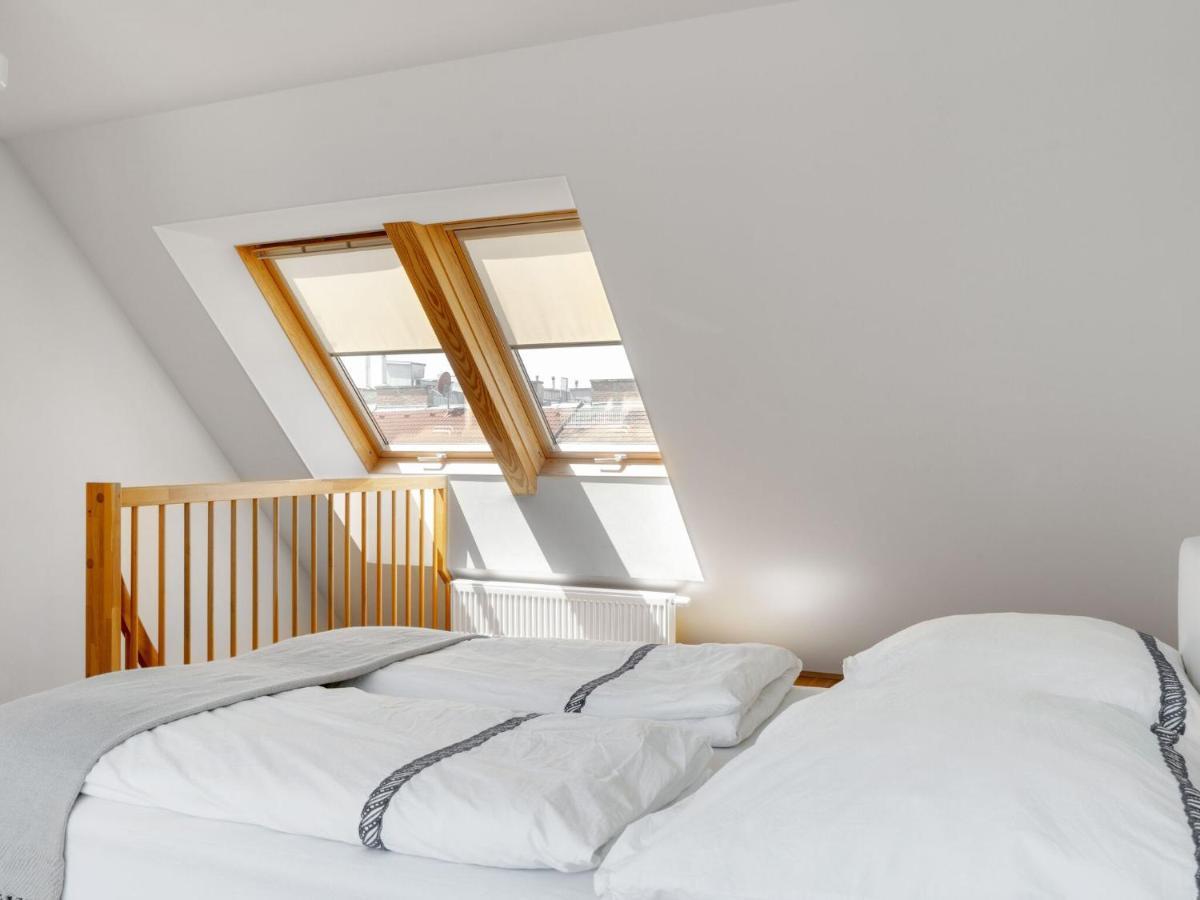 Elegant Apartment In Vienna With Patio Esterno foto